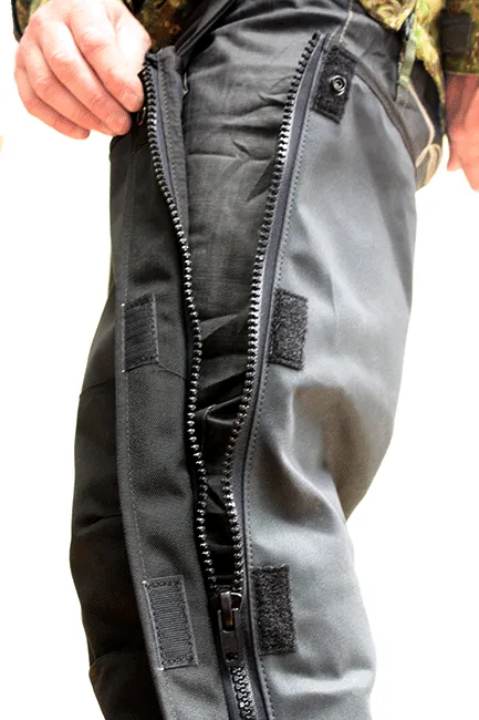 Chaps with zip