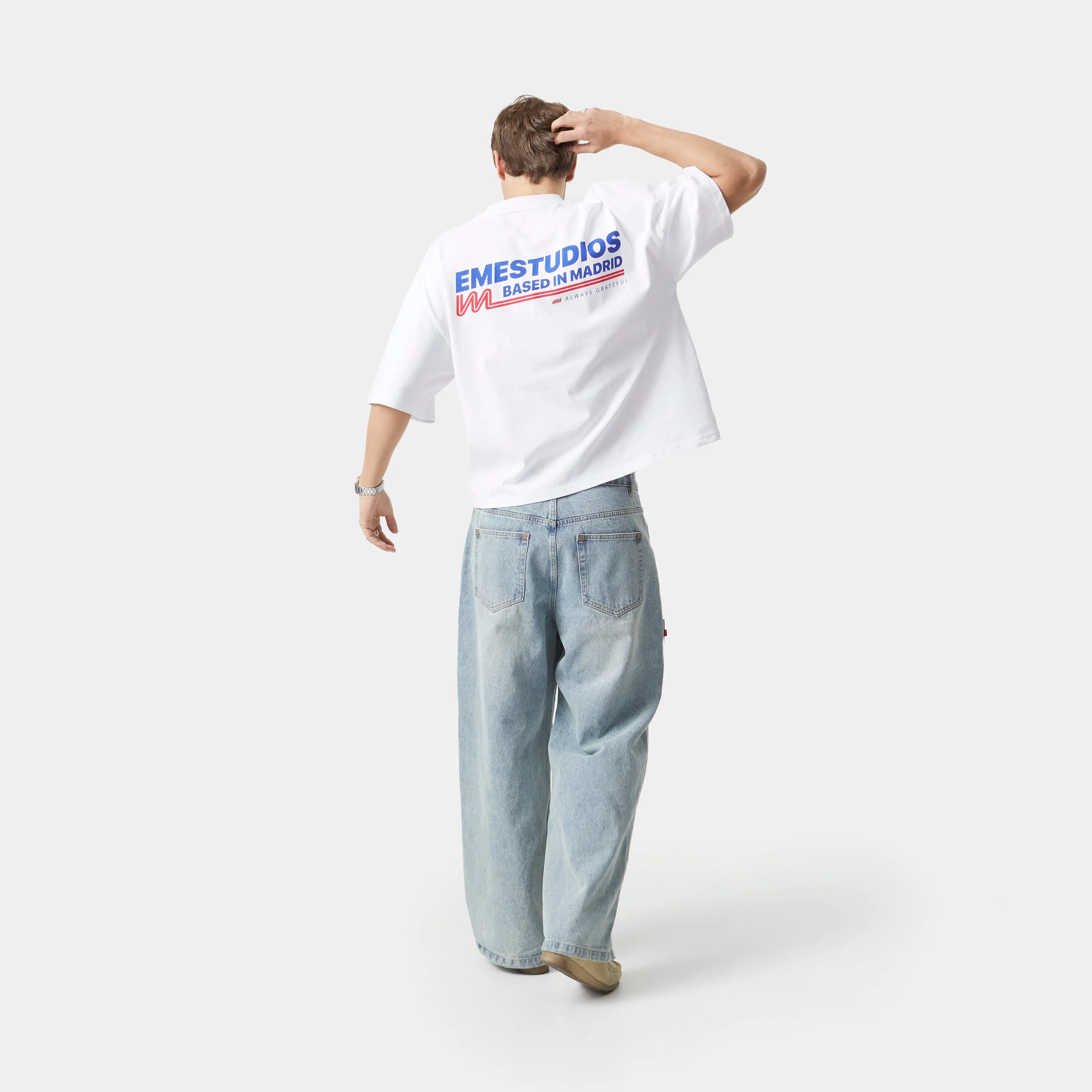 Daily News Pearl Oversized Tee