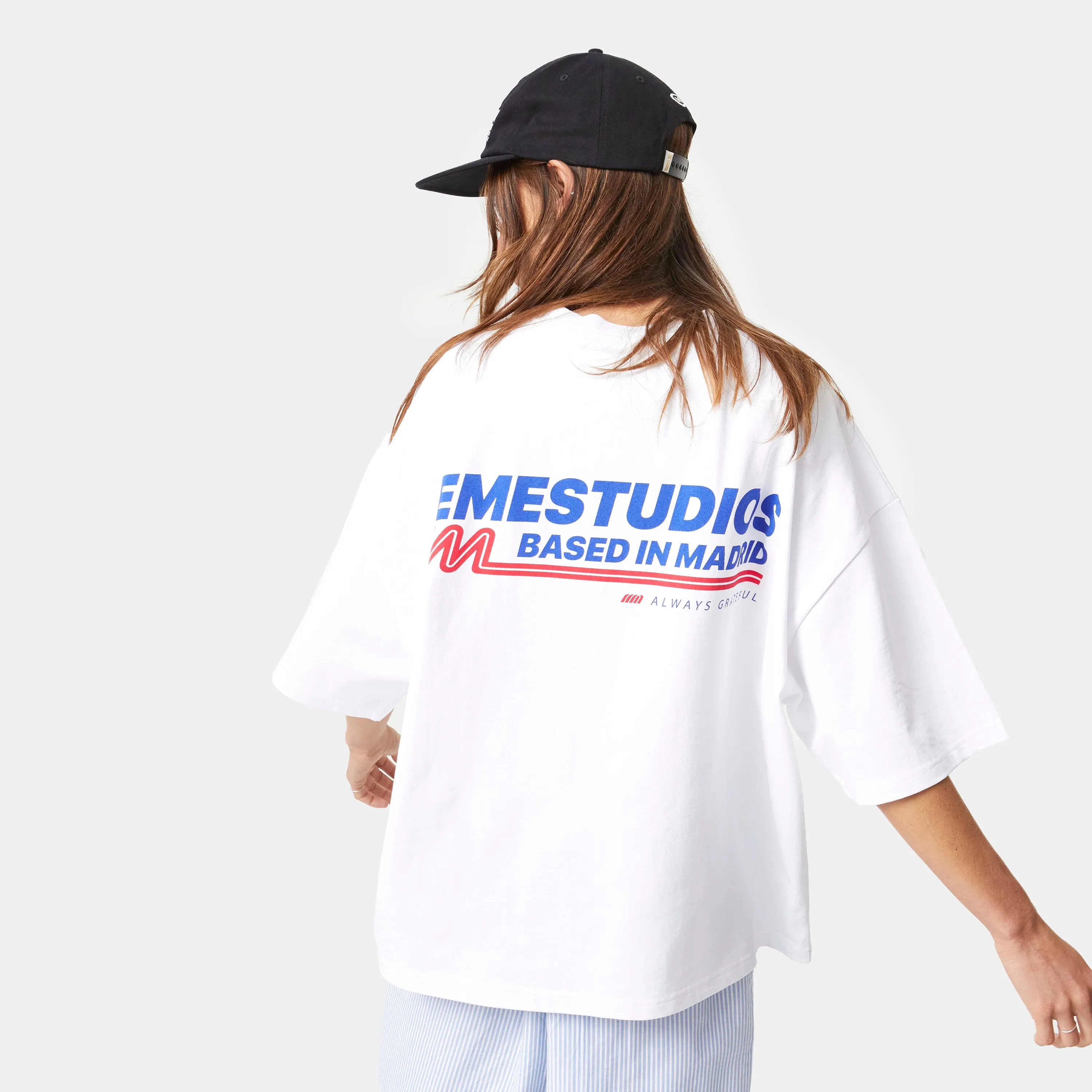Daily News Pearl Oversized Tee