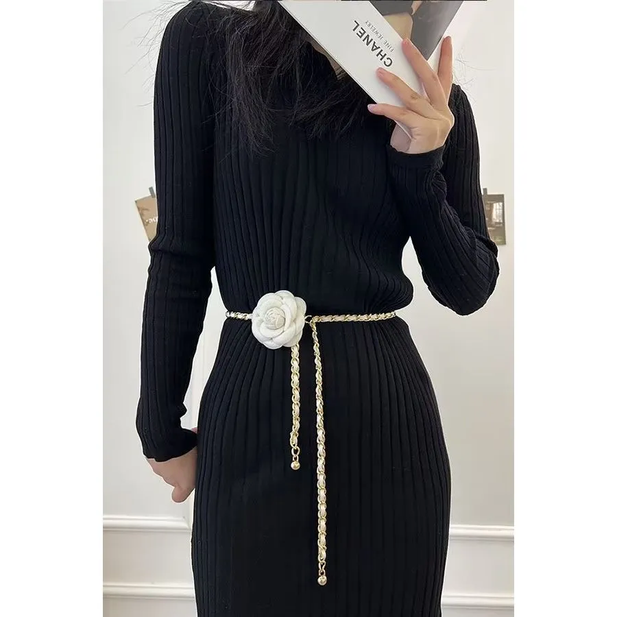 MetalChic Casual & Elegant Alloy-Buckle Metal Belt