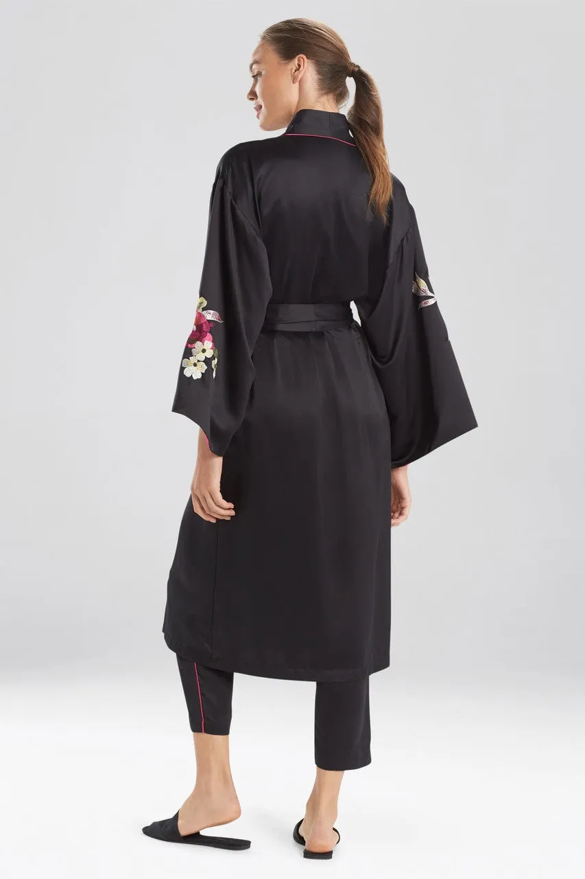 Seville Embroidery Wrap